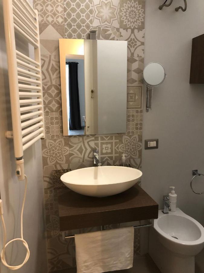 City Center Apartment Da Felu Palermo Luaran gambar