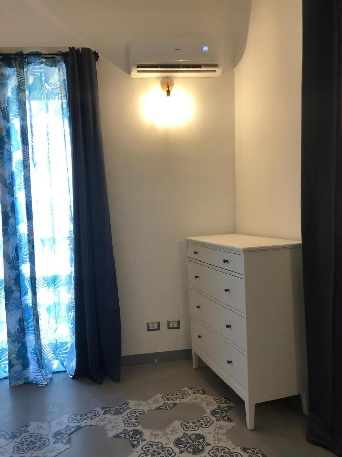 City Center Apartment Da Felu Palermo Luaran gambar