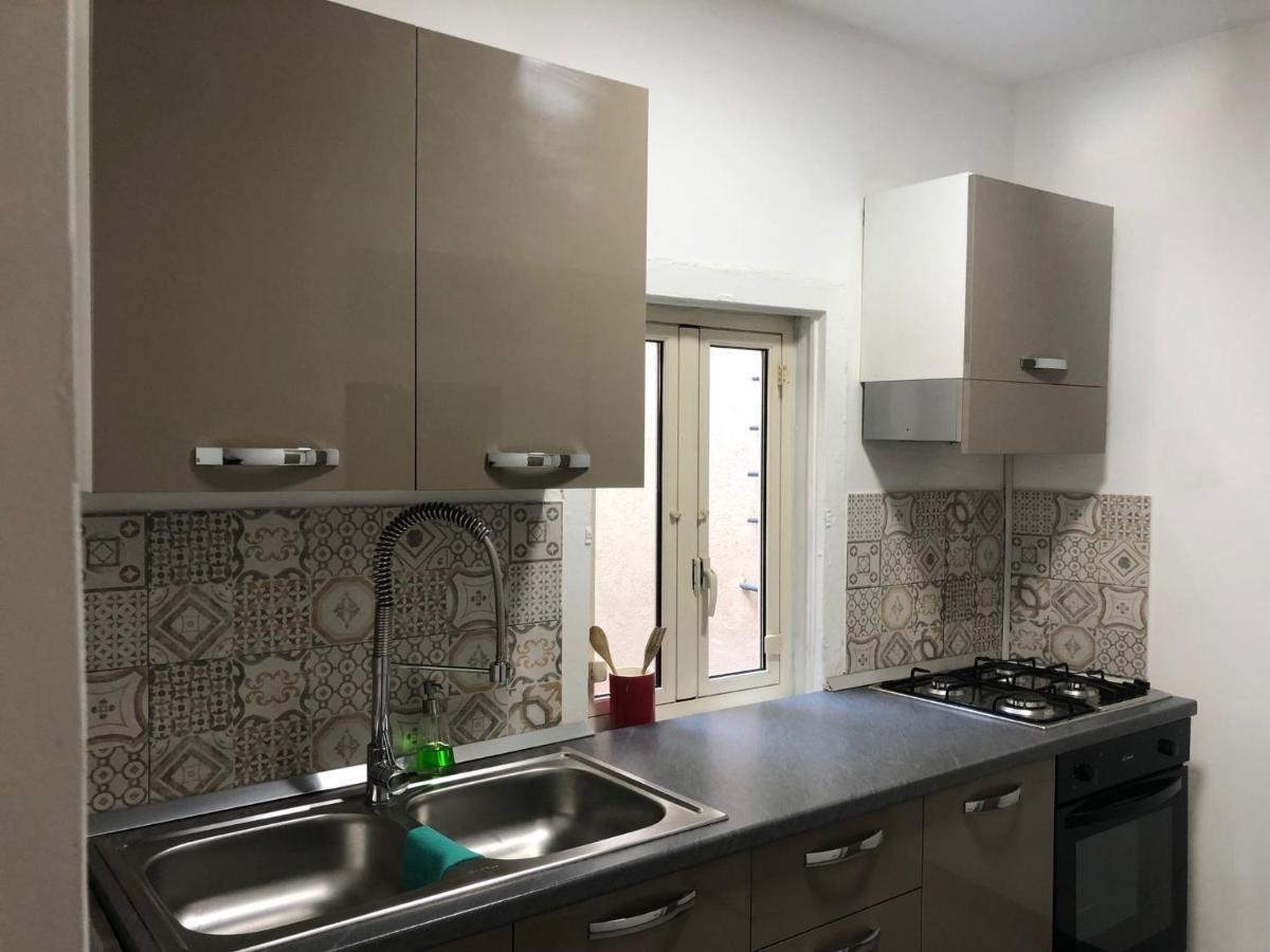 City Center Apartment Da Felu Palermo Luaran gambar